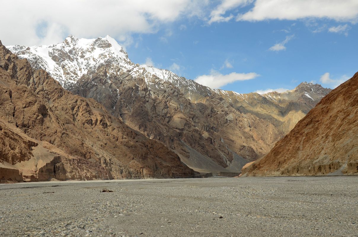 04 Wide Shaksgam Valley After Leaving Kerqin Camp Looking Southwest On Trek To K2 North Face In China